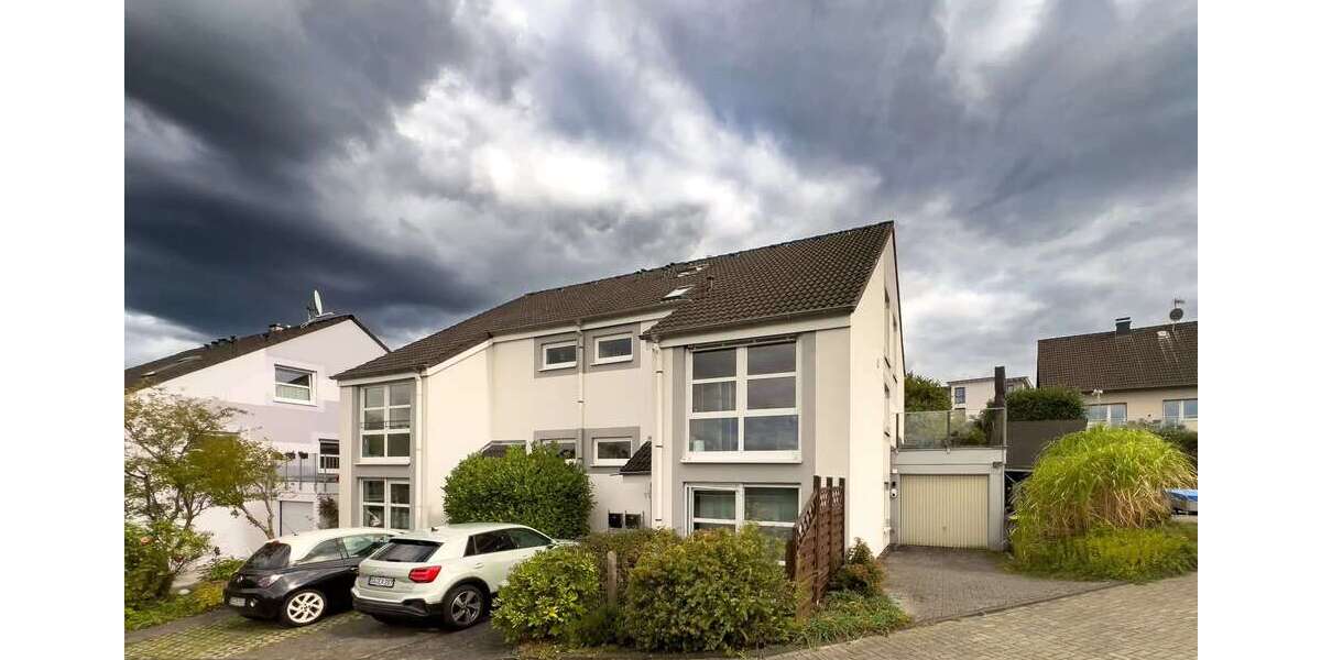 Einfamilienhaus Solingen Mitte - 6 Zimmer, 171 m&sup2;, 519.000&euro; | Angebot:25410381