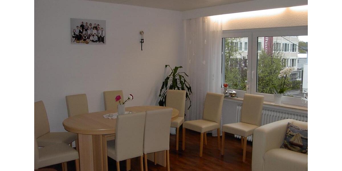 Etagenwohnung Wipperfürth - 3 Zimmer, 80 m&sup2;, 640&euro; | Angebot:25924161