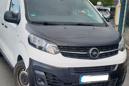 Opel Vivaro 132.000 km 13.990 &euro; Wuppertal 42111