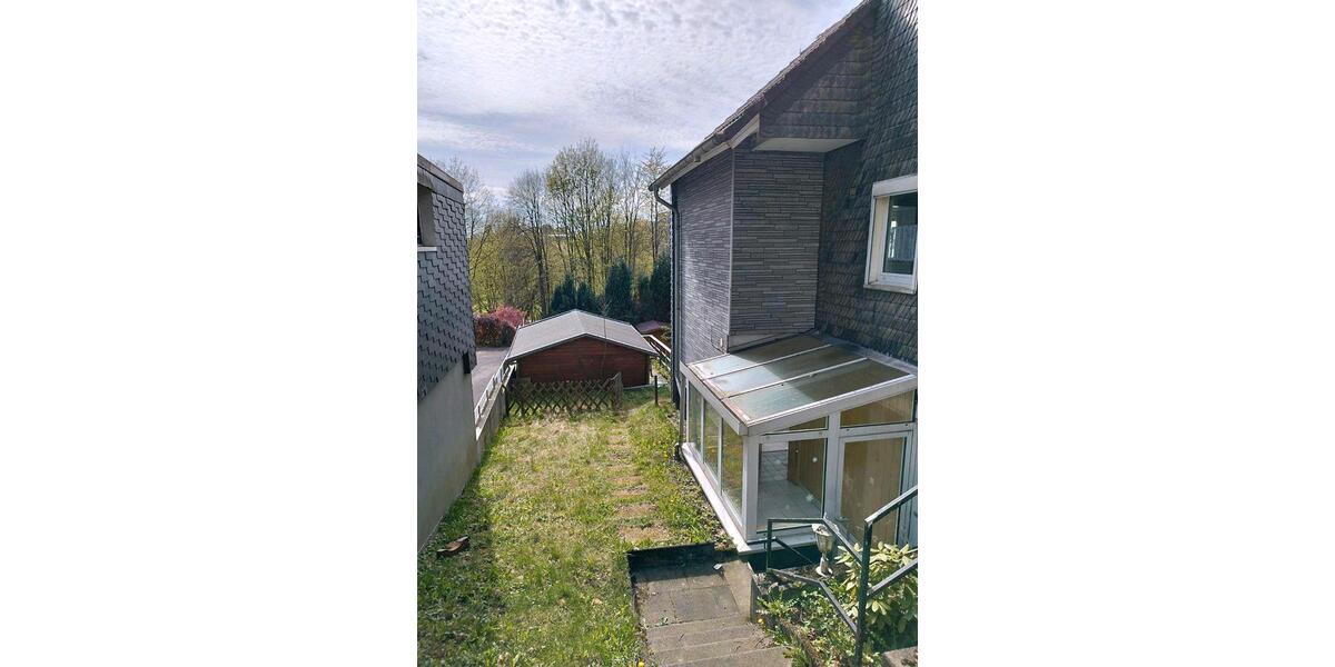 Einfamilienhaus Remscheid Remscheid-Süd - 9 Zimmer, 170 m&sup2;, 280.000&euro; | Angebot:26119825
