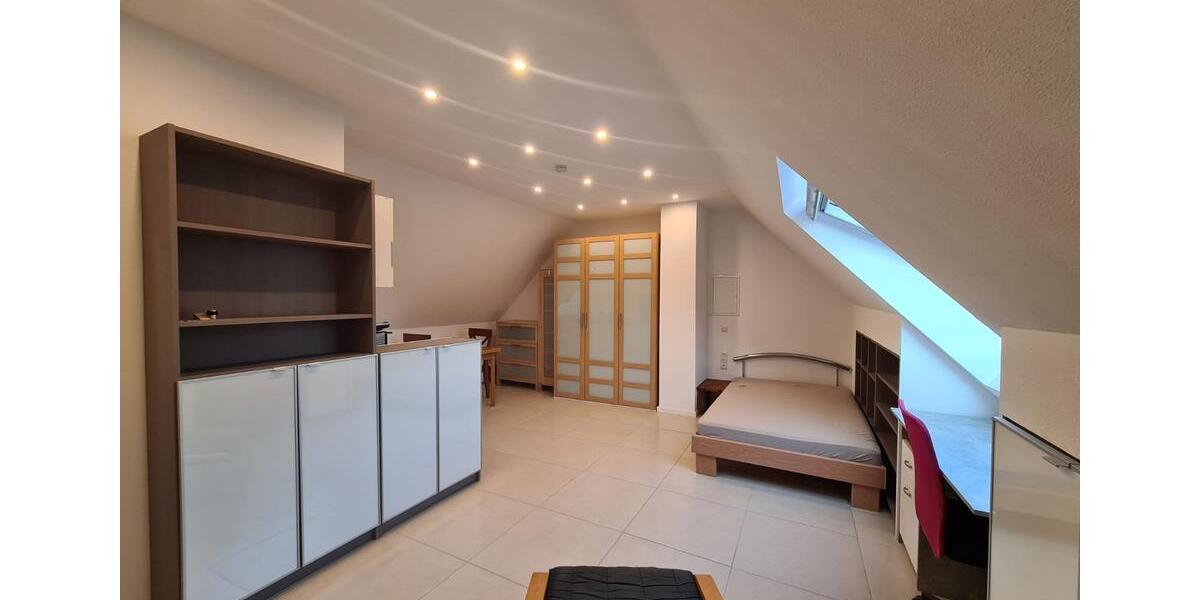 Etagenwohnung Essen Stadtbezirk IV - 1 Zimmer, 34 m&sup2;, 310&euro; | Angebot:25127430