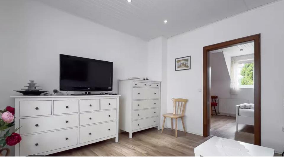 Doppelhaushälfte Remscheid Lüttringhausen - 3 Zimmer, 95 m&sup2;, 265.000&euro; | Angebot:26645283