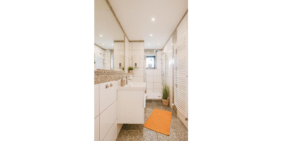 Etagenwohnung Mülheim an der Ruhr Broich - 3 Zimmer, 115 m&sup2;, 2.900&euro; | Angebot:25916570