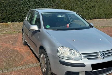 VW Golf 204.661 km 2.800 &euro; Solingen 42719