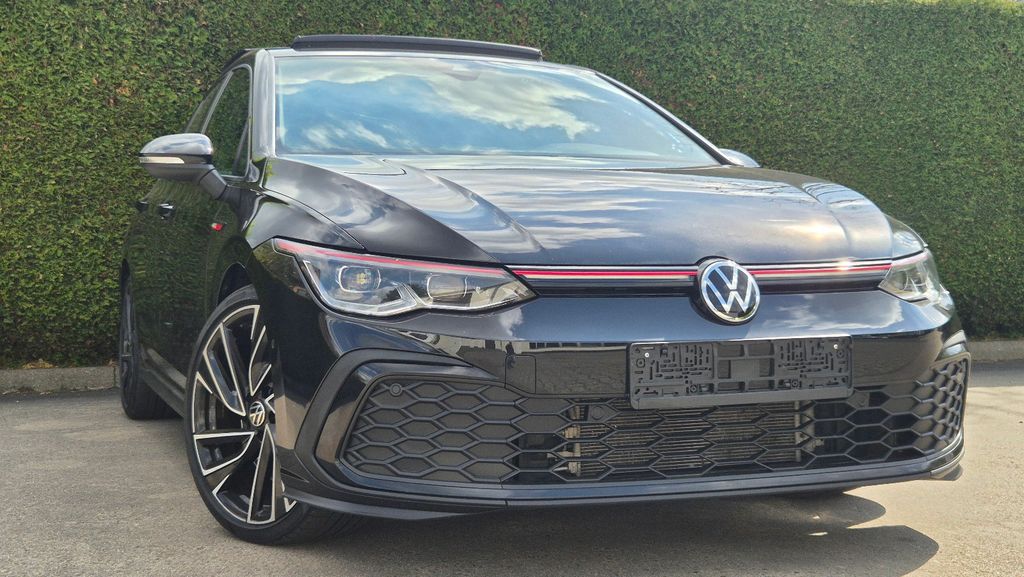 VW Golf 111.000 km 23.900 &euro; Essen 45356