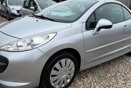 Peugeot 207 82.000 km 4.990 &euro; Gelsenkirchen 45881