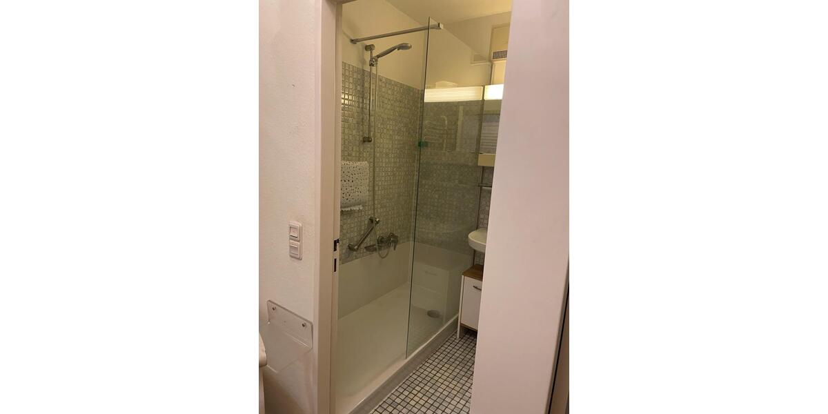 Etagenwohnung Wuppertal Brill - 2 Zimmer, 60 m&sup2;, 700&euro; | Angebot:25813851