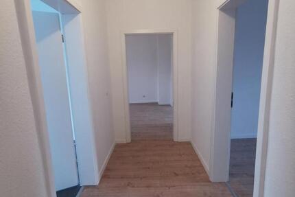 Wohnung Essen Stadtbezirk VII - 4 Zimmer, 110 m&sup2;, 800&euro; | Angebot:26536535