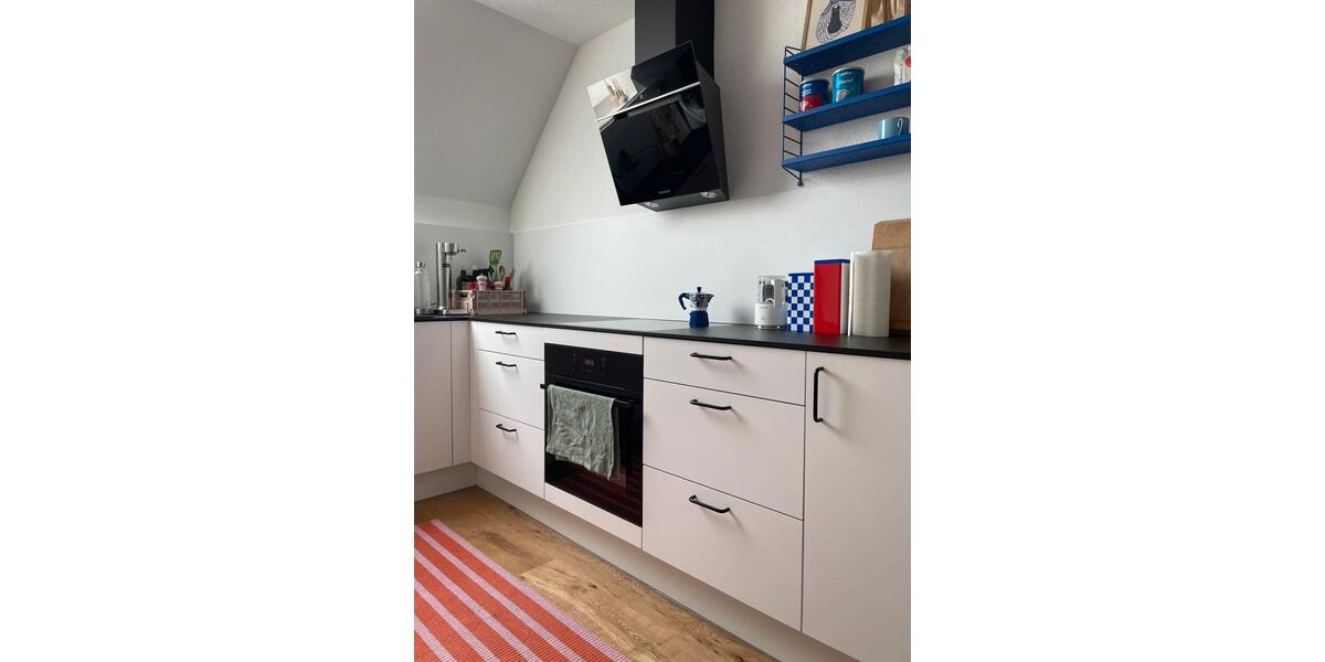 Dachgeschoßwohnung Ratingen Homberg - 3 Zimmer, 100 m&sup2;, 1.430&euro; | Angebot:26552489