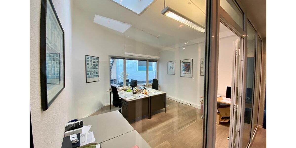 Gewerbeobjekt Düsseldorf Stadtbezirk 2 - 1.140&euro; | Angebot:22585446