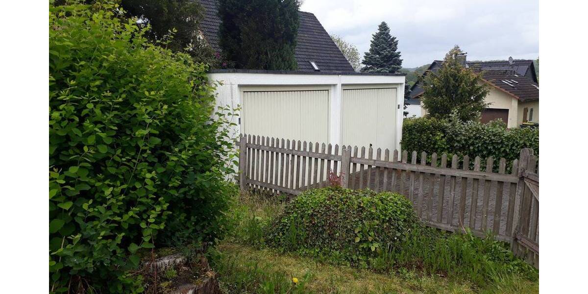 Einfamilienhaus Halver Carthausen - 7 Zimmer, 250 m&sup2;, 258.000&euro; | Angebot:26671951