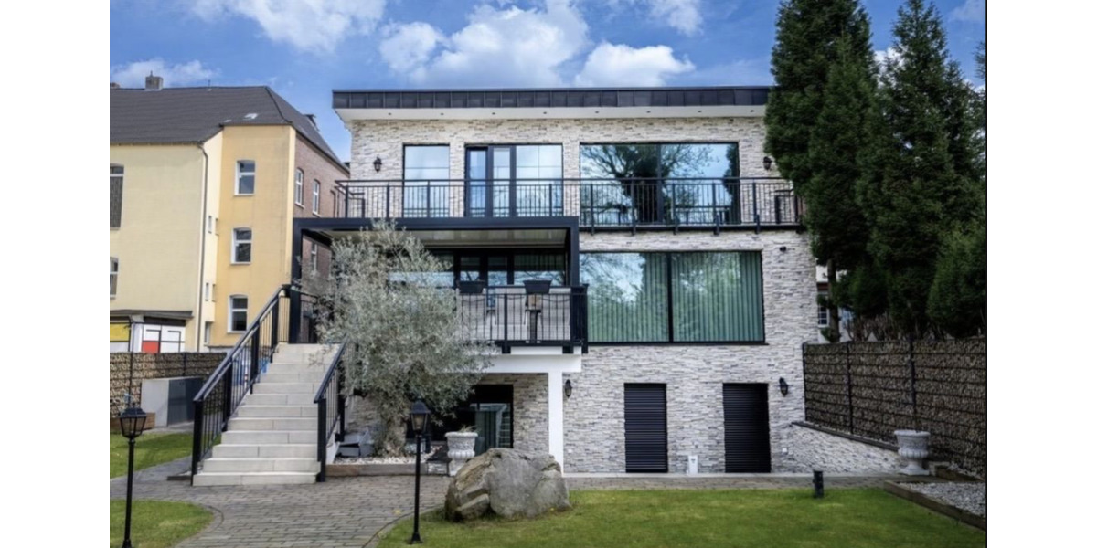 Einfamilienhaus Essen Stadtbezirk V - 5 Zimmer, 350 m&sup2;, 1.600.000&euro; | Angebot:25832975