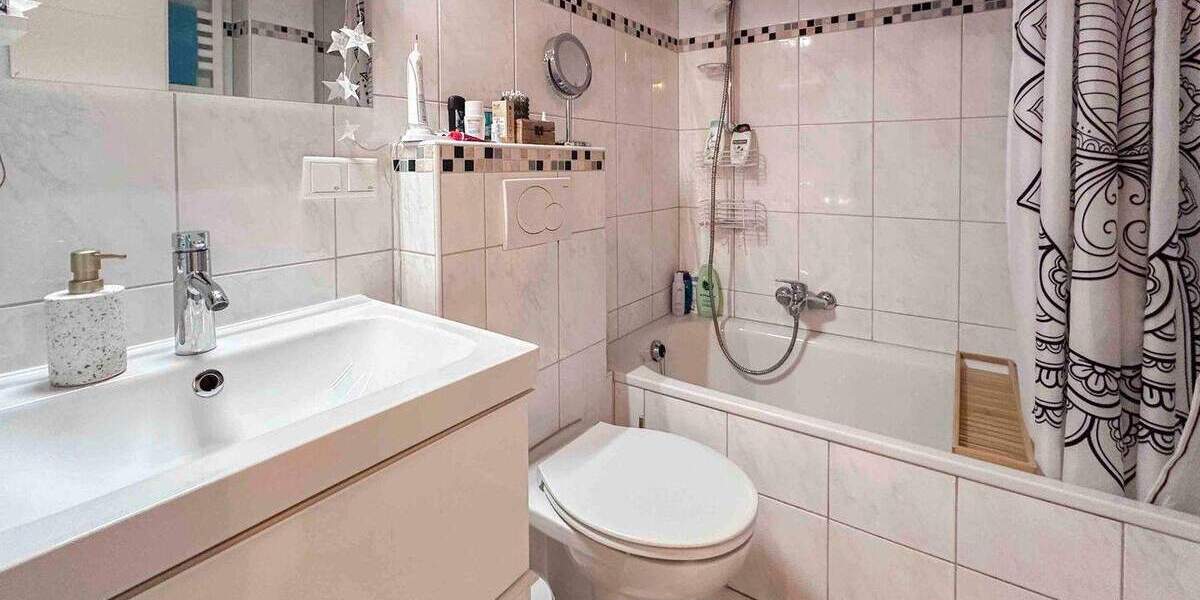 Etagenwohnung Remscheid West - 2 Zimmer, 49 m&sup2;, 100.000&euro; | Angebot:25823835