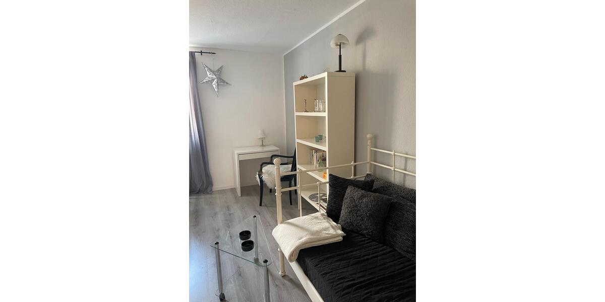 Etagenwohnung Wuppertal Brill - 1.5 Zimmer, 43 m&sup2;, 490&euro; | Angebot:26453820