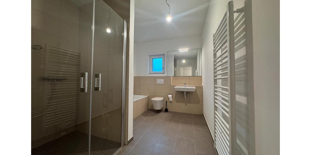 Erdgeschoßwohnung Wuppertal Sedansberg - 2 Zimmer, 69 m&sup2;, 829&euro; | Angebot:24703902