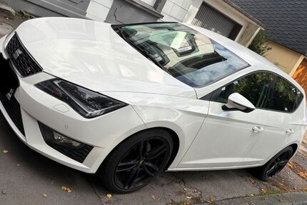 Seat Leon 73.000 km 11.599 &euro; Remscheid 42859