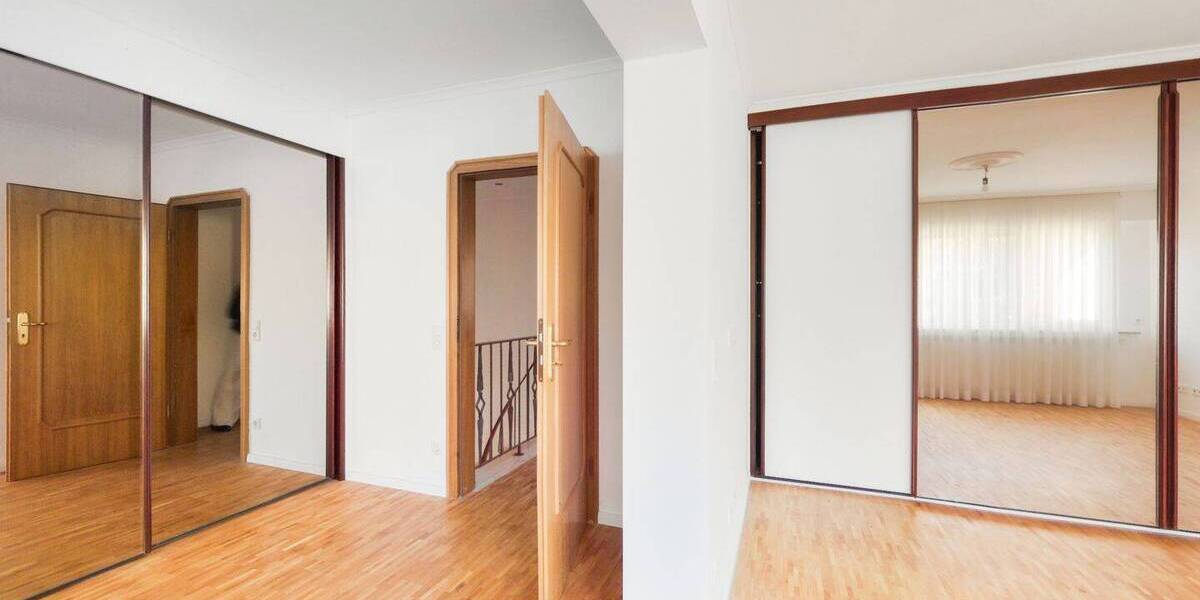 Einfamilienhaus Solingen Gräfrath - 3 Zimmer, 140 m&sup2;, 1.680&euro; | Angebot:26502717