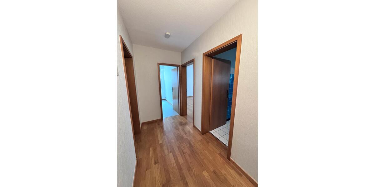 Etagenwohnung Radevormwald - 2 Zimmer, 57 m&sup2;, 480&euro; | Angebot:25365384