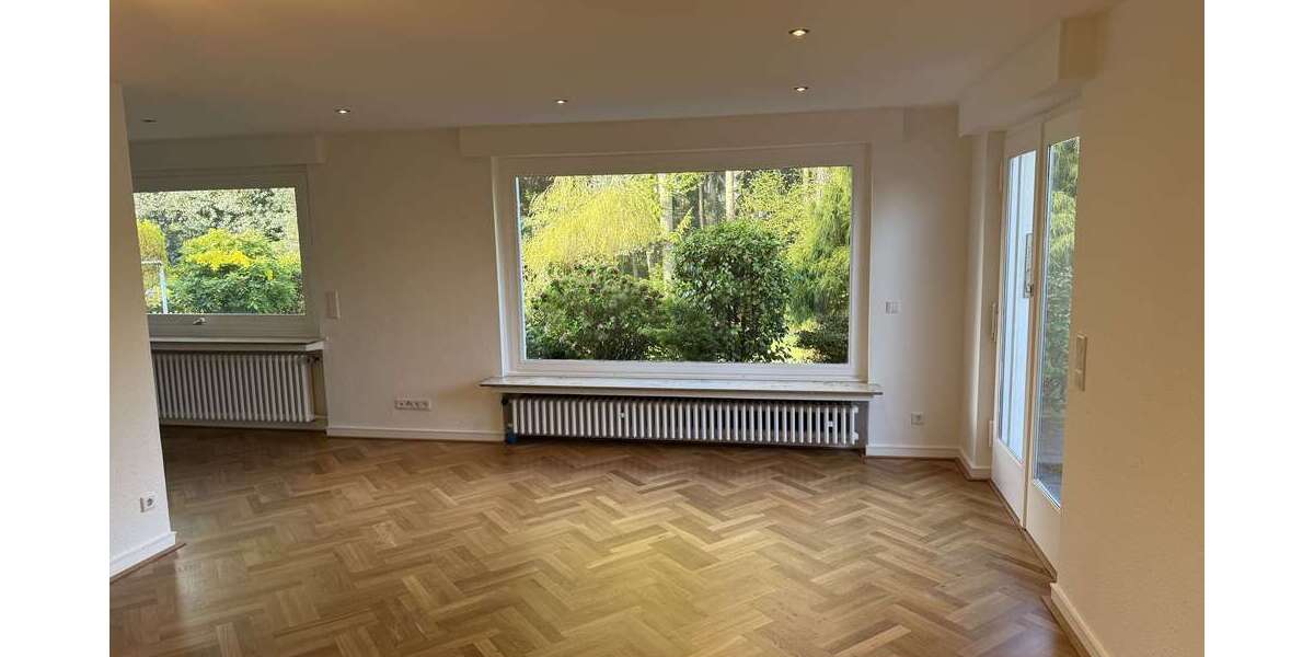 Etagenwohnung Solingen Mitte - 3 Zimmer, 105 m&sup2;, 1.090&euro; | Angebot:26640622