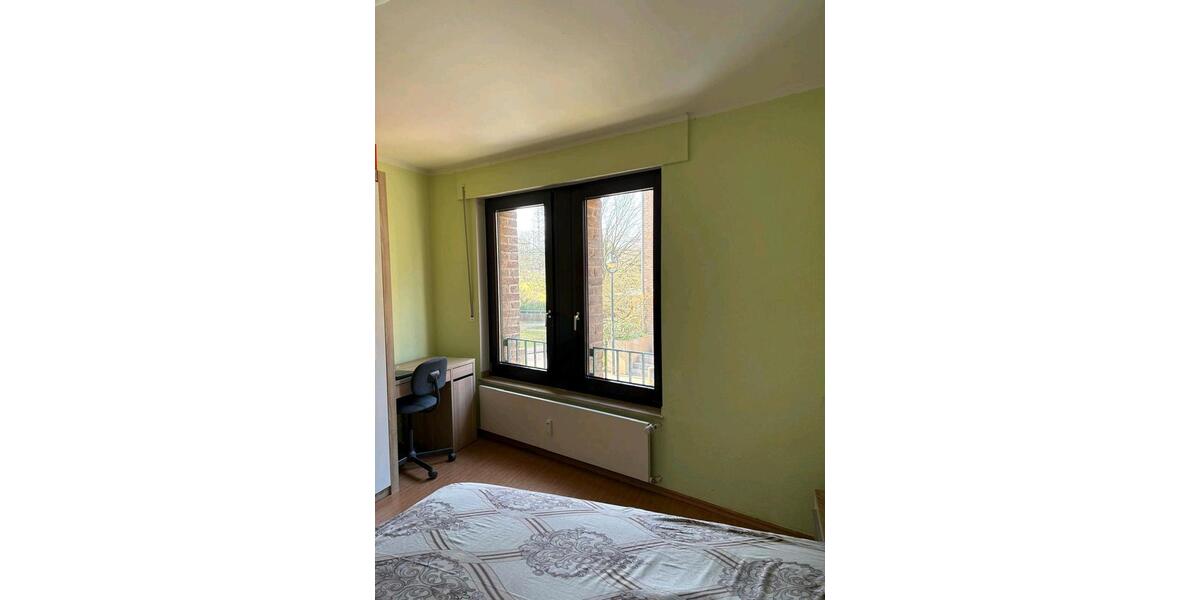 Etagenwohnung Düsseldorf Stadtbezirk 8 - 2 Zimmer, 70 m&sup2;, 1.620&euro; | Angebot:25960265