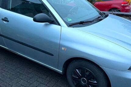 Seat Ibiza 78.000 km 2.800 &euro; Schalksmühle 58579