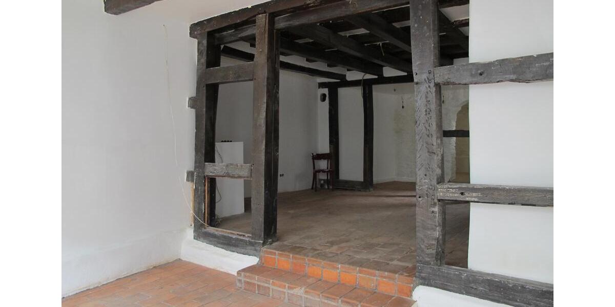 Erdgeschoßwohnung Schwelm - 2.5 Zimmer, 108 m&sup2;, 760&euro; | Angebot:25148349