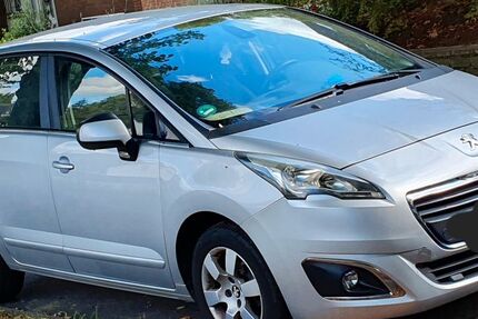 Peugeot 5008 140.000 km 8.600 &euro; Heiligenhaus 42579