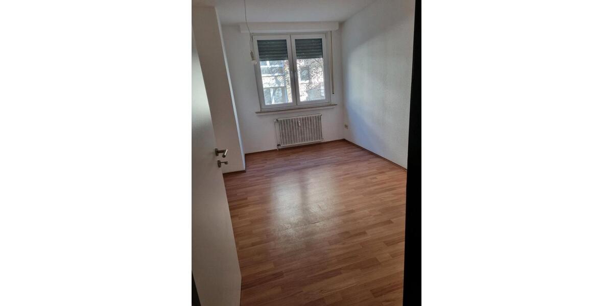 Etagenwohnung Hagen Hagen-Mitte - 3 Zimmer, 76 m&sup2;, 109.000&euro; | Angebot:25345540