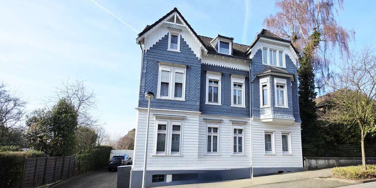 Einfamilienhaus Solingen Wald - 10 Zimmer, 289 m&sup2;, 448.000&euro; | Angebot:25380918