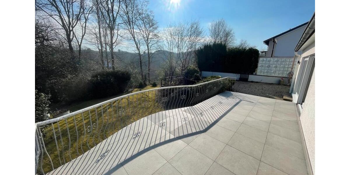 Einfamilienhaus Wermelskirchen - 5 Zimmer, 110 m&sup2;, 2.300&euro; | Angebot:26401132