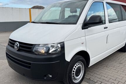 VW T5 Transporter 260.000 km 9.900 &euro; Essen 45356