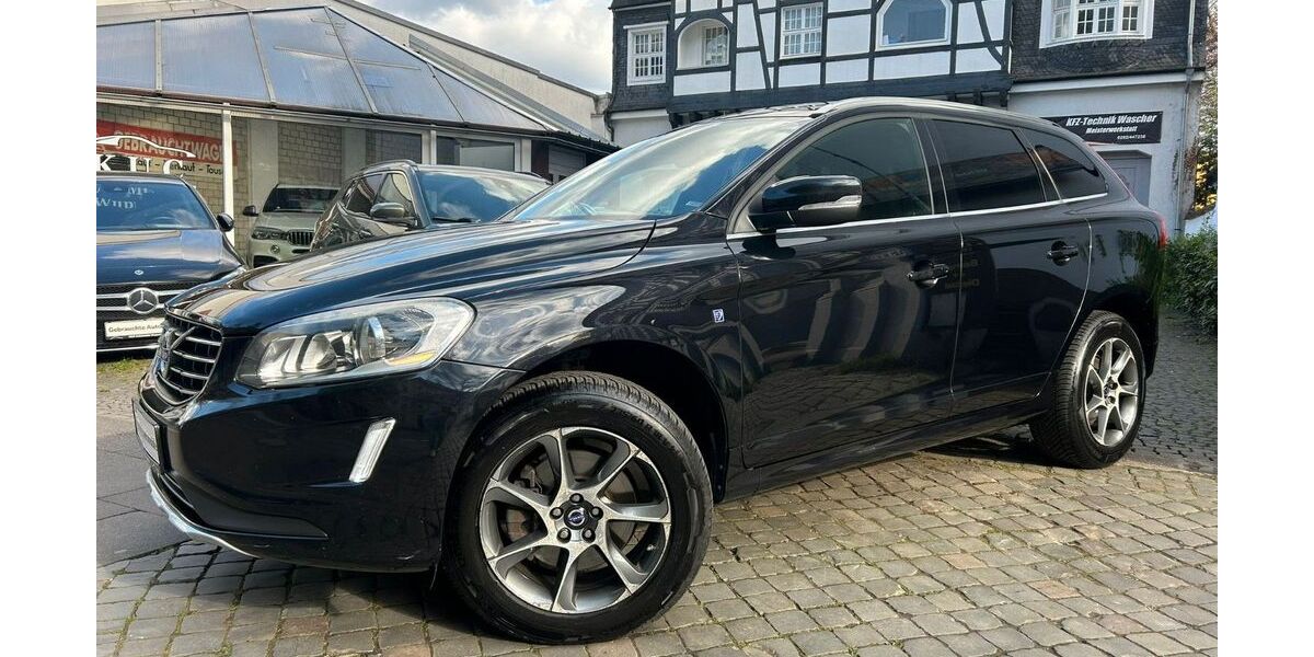 Volvo XC60 330.622 km 8.900 &euro; Wuppertal 42117
