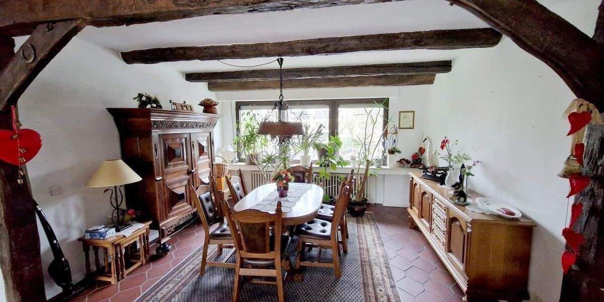 Einfamilienhaus Mülheim Holthausen - 5 Zimmer, 216 m&sup2;, 599.000&euro; | Angebot:25779202