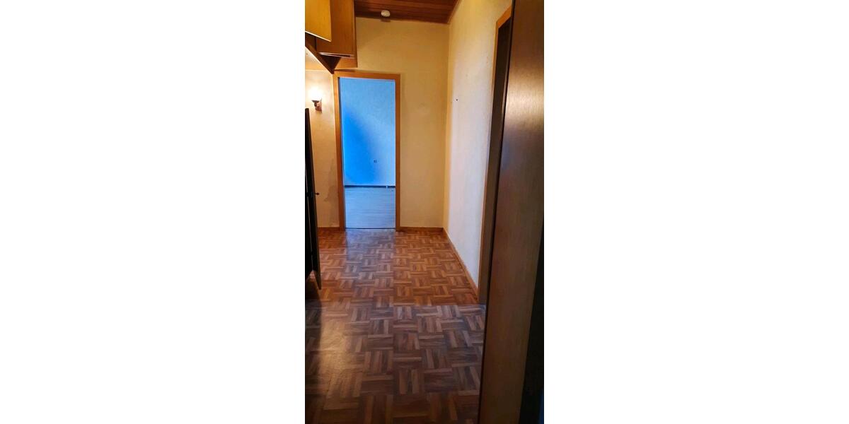 Etagenwohnung Bochum Bochum-Mitte - 2 Zimmer, 61 m&sup2;, 490&euro; | Angebot:26051251