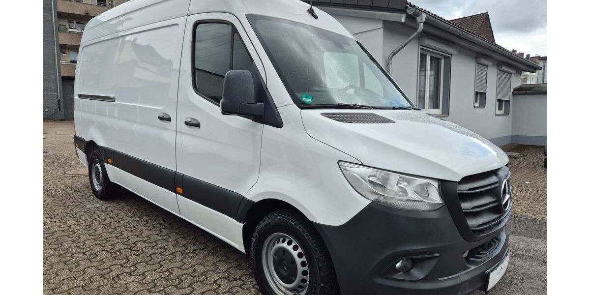 Mercedes-Benz Sprinter 200.000 km 18.950 &euro; Düsseldorf 40591
