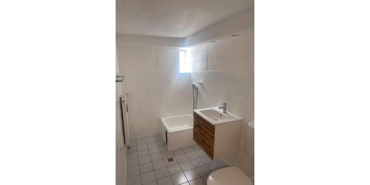 Etagenwohnung Wuppertal Gemarkung Ronsdorf - 2 Zimmer, 40 m&sup2;, 500&euro; | Angebot:26439705