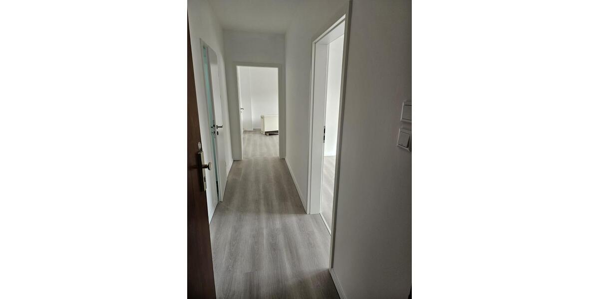 Etagenwohnung Essen Stadtbezirk III - 2 Zimmer, 61 m&sup2;, 680&euro; | Angebot:25790443