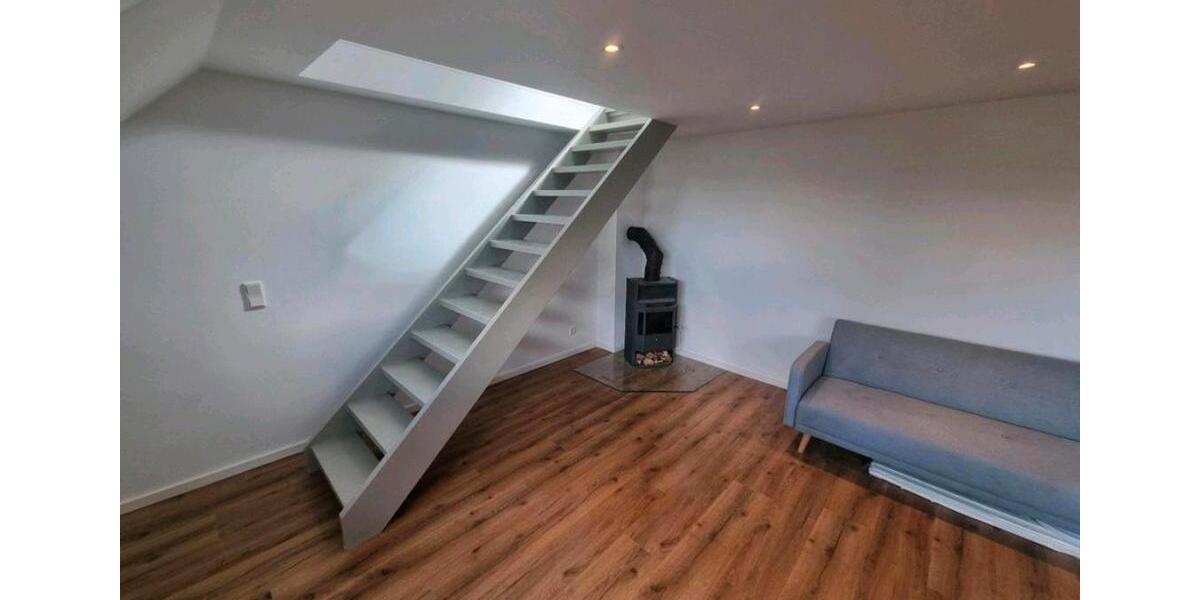 Dachgeschoßwohnung Wuppertal Lichtenplatz - 2 Zimmer, 80 m&sup2;, 940&euro; | Angebot:26483898