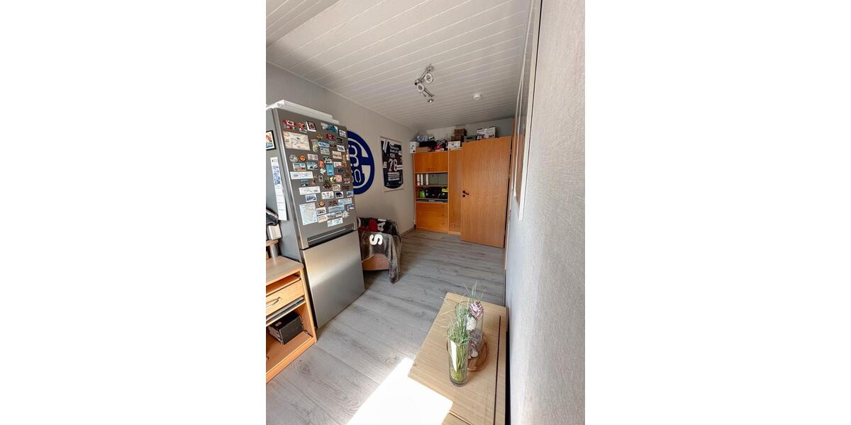 Dachgeschoßwohnung Halver - 4 Zimmer, 105 m&sup2;, 198.000&euro; | Angebot:27298978