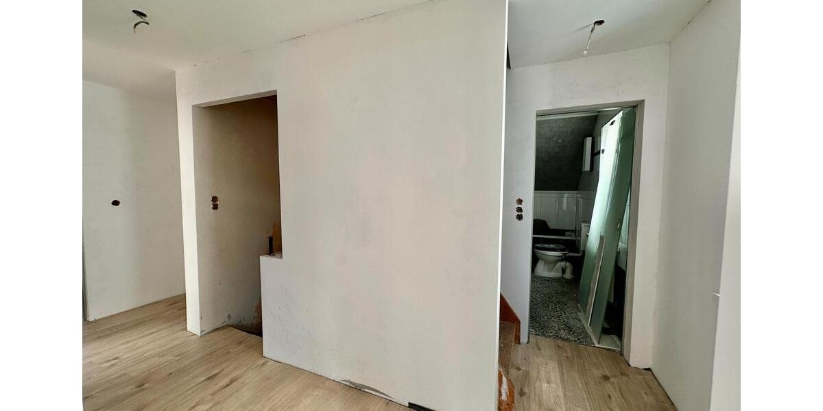 Etagenwohnung Mülheim an der Ruhr Broich - 4.5 Zimmer, 90 m&sup2;, 990&euro; | Angebot:26615955