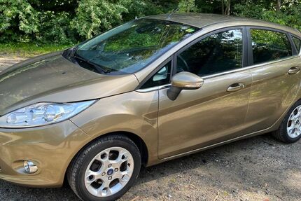 Ford Fiesta 120.000 km 5.000 &euro; Solingen 42569