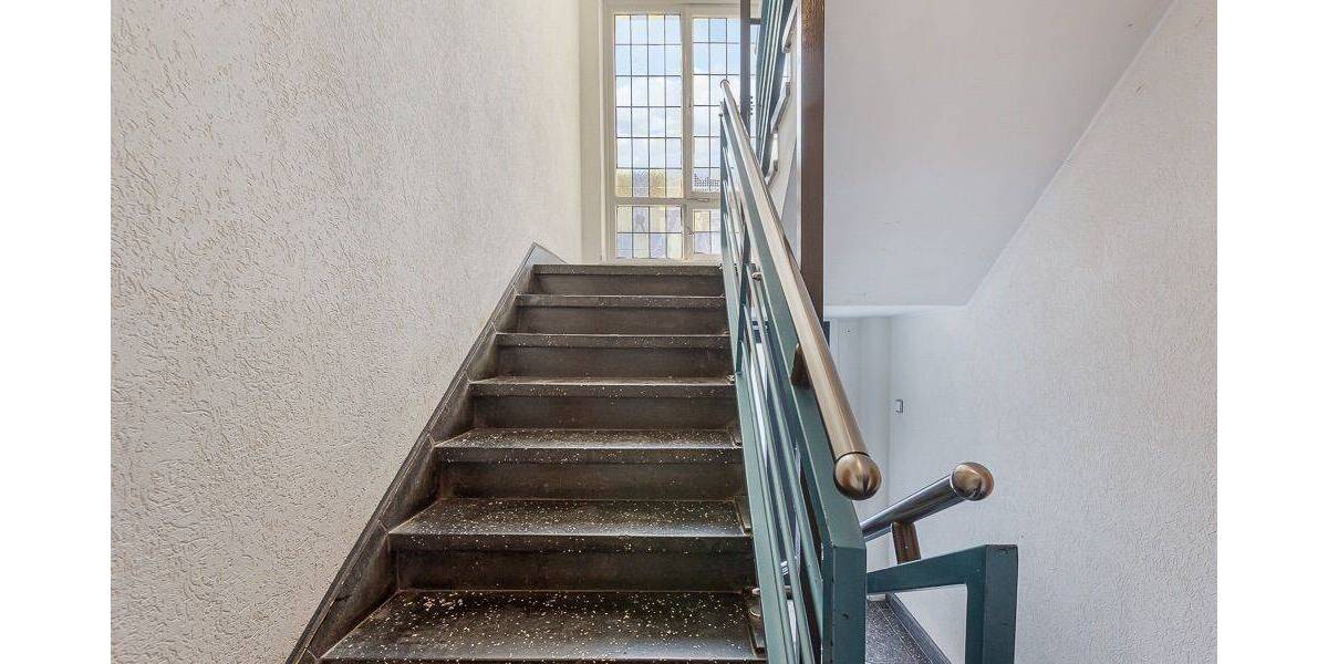 Etagenwohnung Essen Bredeney - 4 Zimmer, 81 m&sup2;, 269.000&euro; | Angebot:25686460