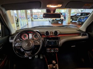 Suzuki Swift Sport mit allem was die Großen haben 35.185 km 17.790 &euro; HAAN 42781