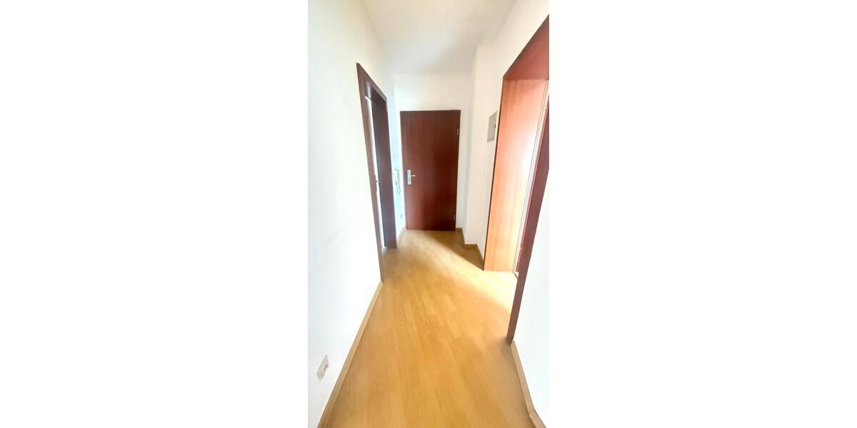 Dachgeschoßwohnung Essen Stadtbezirk VII - 2 Zimmer, 53 m&sup2;, 450&euro; | Angebot:26479405