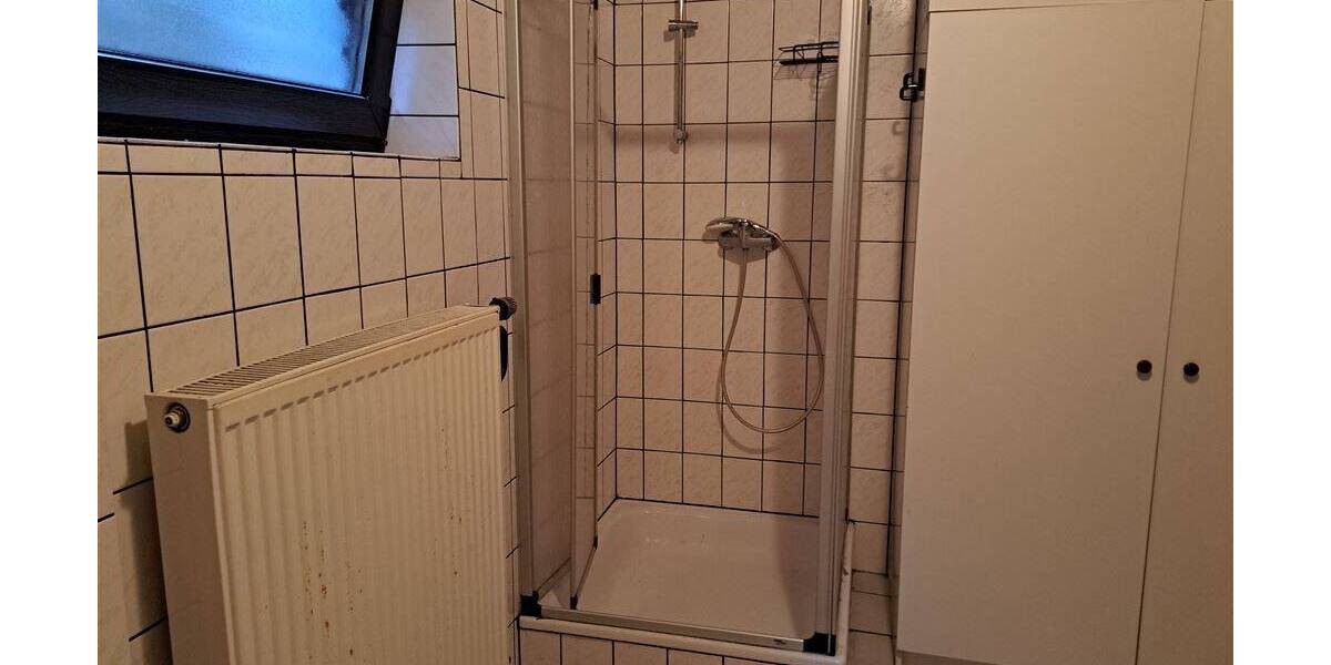 Mehrfamilienhaus, Wohnhaus Kürten - 7 Zimmer, 186 m&sup2;, 350.000&euro; | Angebot:25699790