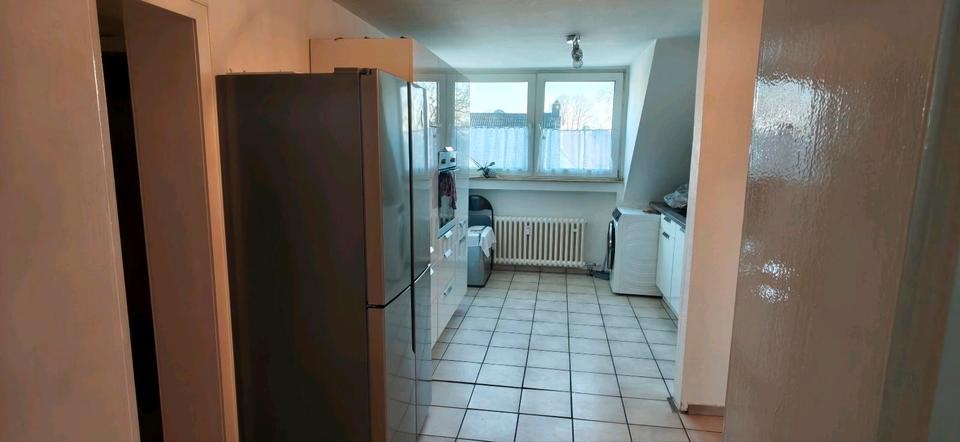 Etagenwohnung Essen Stadtbezirk VI - 3 Zimmer, 75 m&sup2;, 570&euro; | Angebot:26036374
