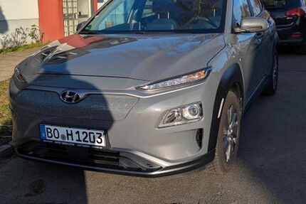 Hyundai KONA Elektro 24.000 km 17.450 &euro; Bochum 44803