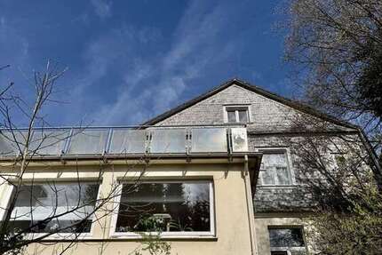 Haus Wermelskirchen - 8 Zimmer, 230 m&sup2;, 397.000&euro; | Angebot:26090623