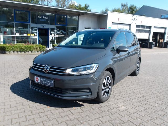 VW Touran 143.438 km 19.997 &euro; Wipperfürth 51688