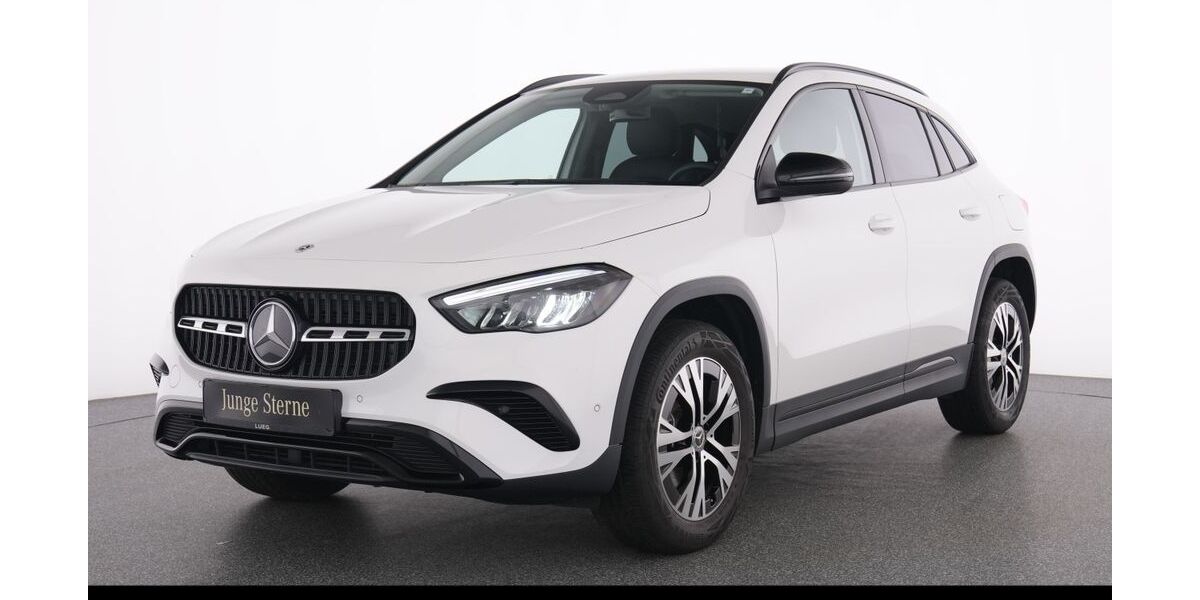 Mercedes-Benz GLA 180 9.599 km 34.635 &euro; Essen 45309